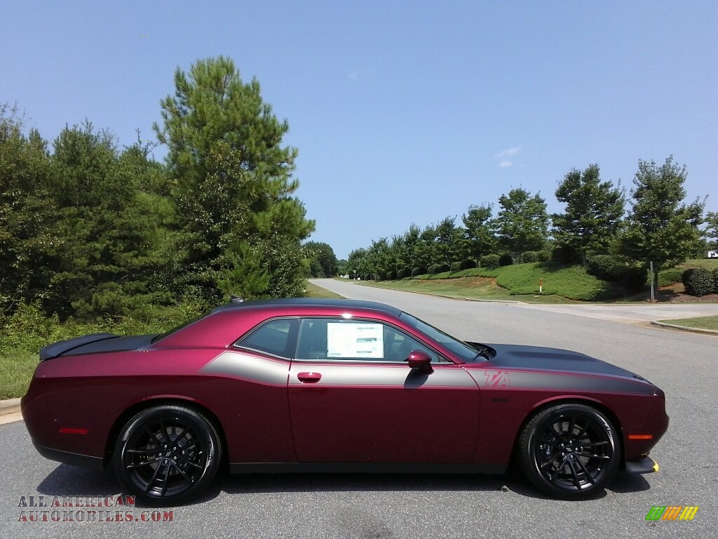 2018 Challenger T/A 392 - Octane Red Pearl / Black photo #5