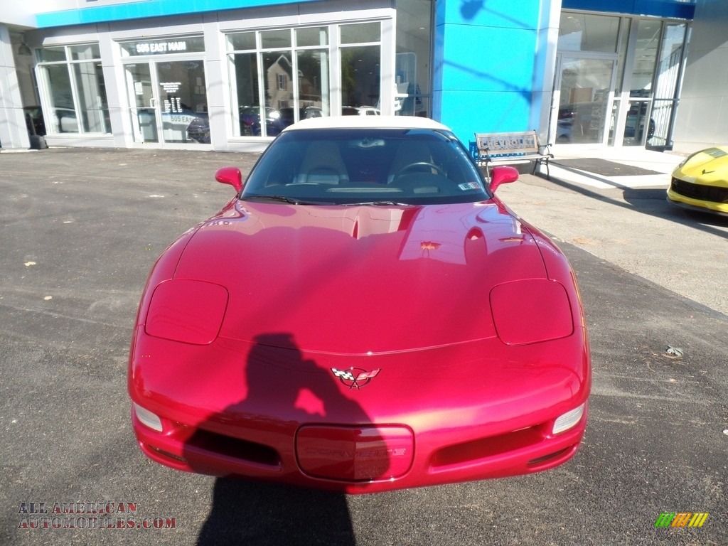 2001 Corvette Convertible - Magnetic Red II Metallic / Light Oak photo #3