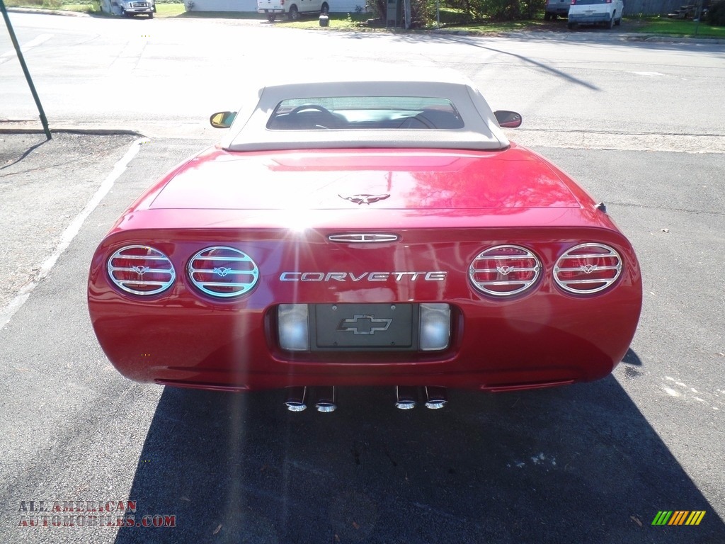 2001 Corvette Convertible - Magnetic Red II Metallic / Light Oak photo #7