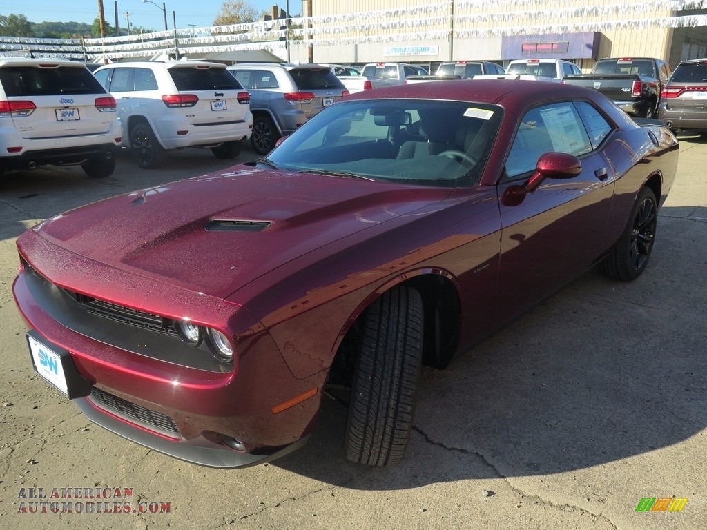 2018 Challenger R/T - Octane Red Pearl / Black photo #5