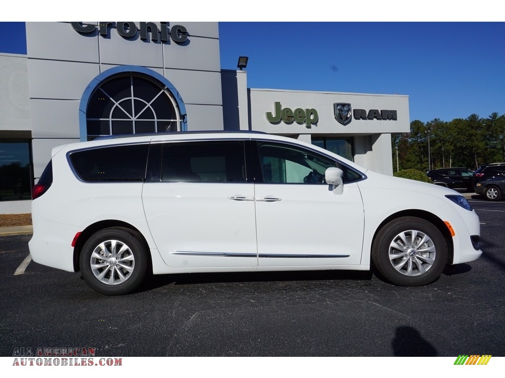 2018 Pacifica Touring L - Bright White / Cognac/Alloy/Toffee photo #7