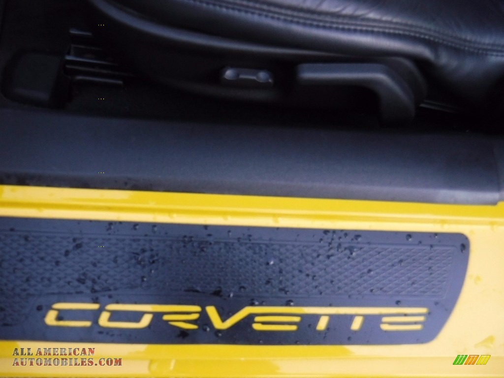 2006 Corvette Coupe - Velocity Yellow / Ebony Black photo #21