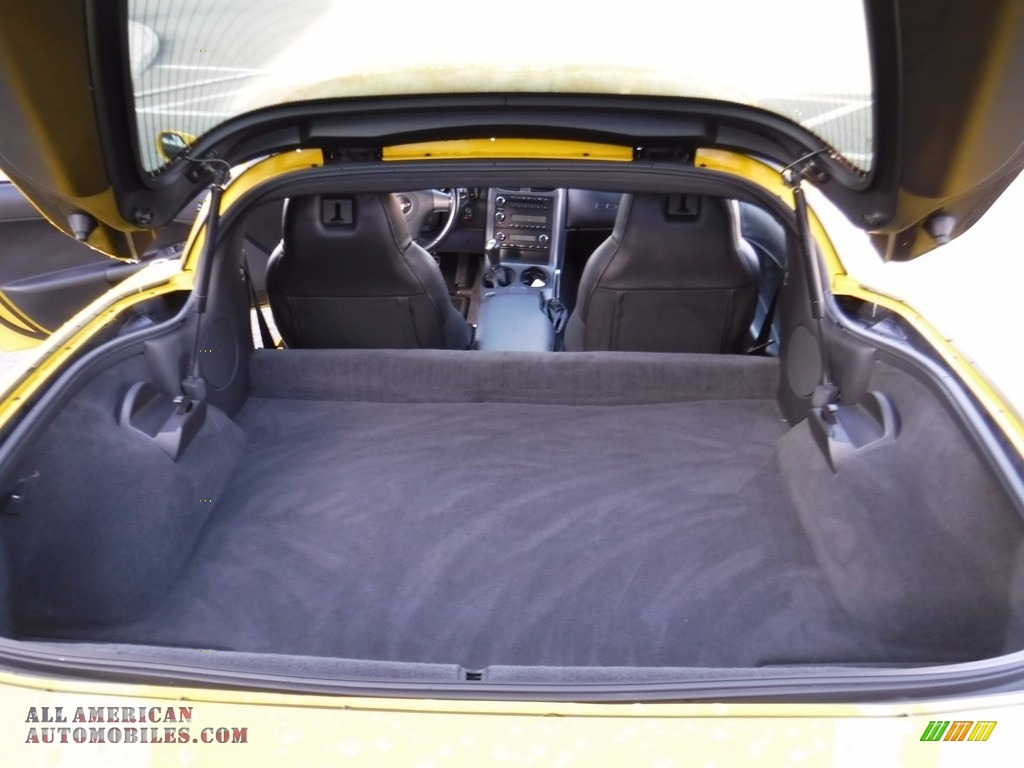 2006 Corvette Coupe - Velocity Yellow / Ebony Black photo #34