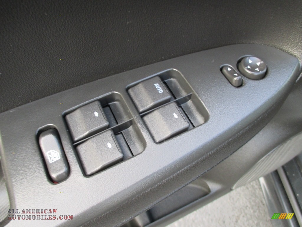 2013 Impala LT - Ashen Gray Metallic / Ebony photo #14