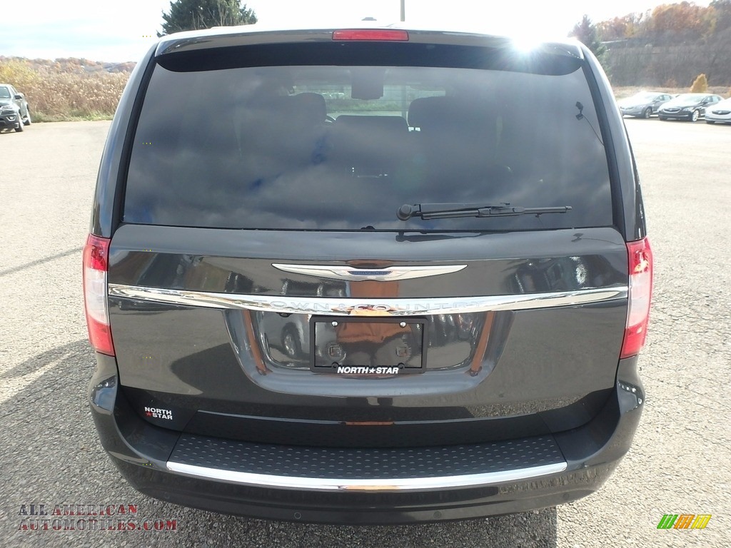 2012 Town & Country Touring - L - Dark Charcoal Pearl / Black/Light Graystone photo #10