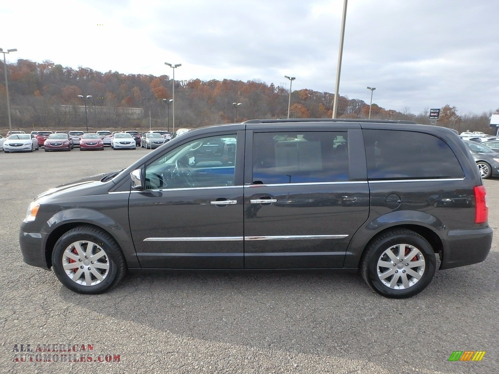 2012 Town & Country Touring - L - Dark Charcoal Pearl / Black/Light Graystone photo #13
