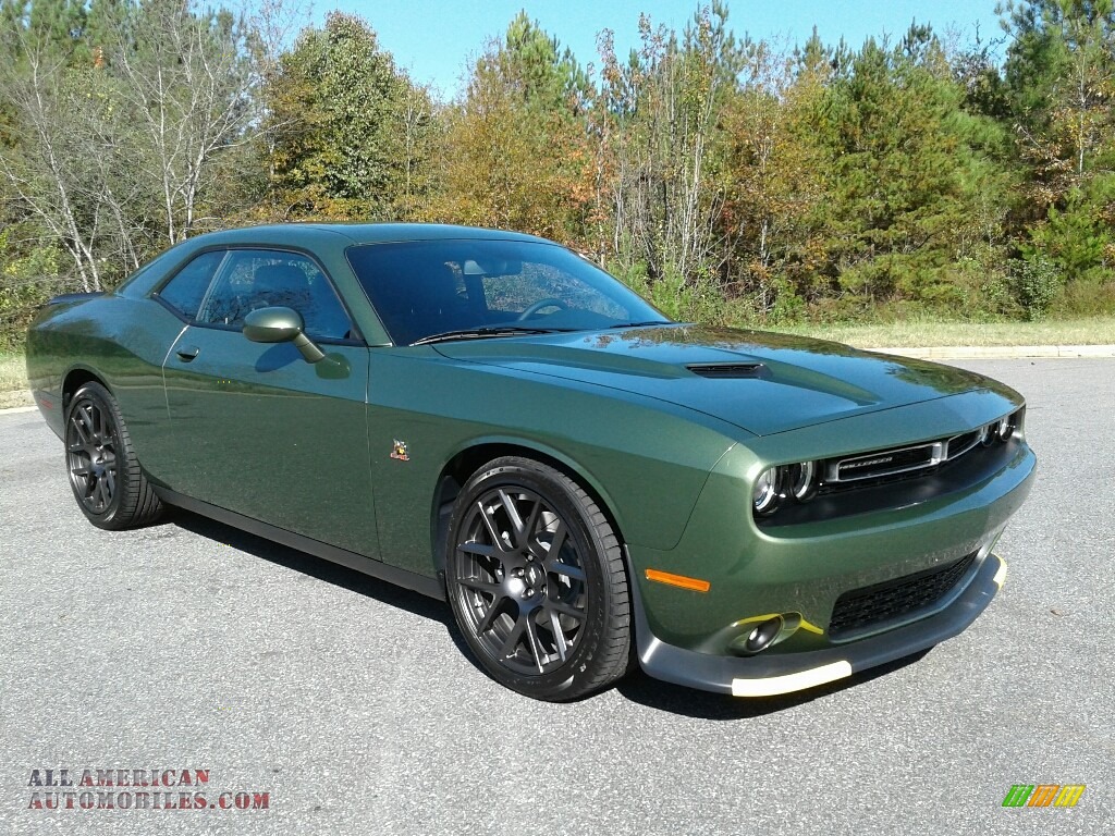 2018 Challenger R/T Scat Pack - F8 Green / Black photo #4