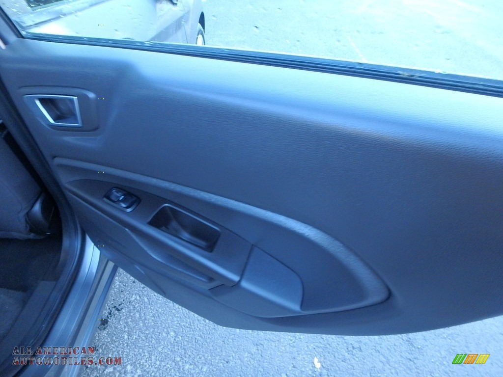 2014 Fiesta SE Sedan - Storm Gray / Charcoal Black photo #14