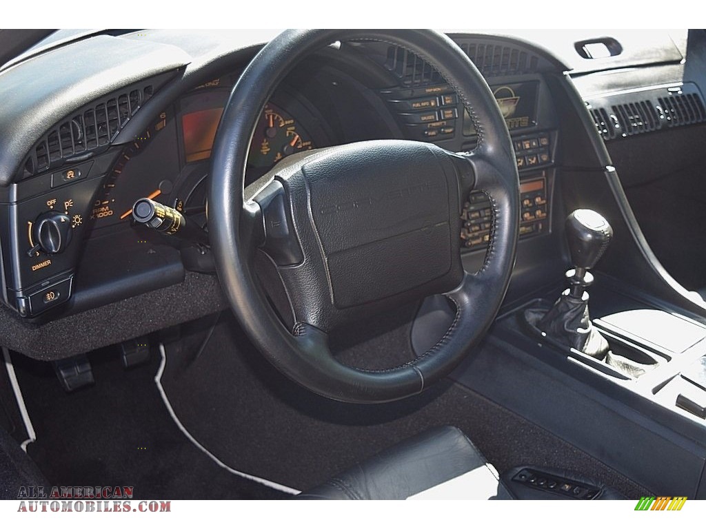 1992 Corvette Coupe - Arctic White / Black photo #52