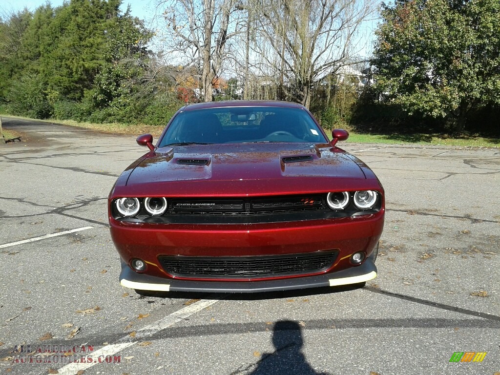 2018 Challenger R/T Scat Pack - Octane Red Pearl / Black photo #3