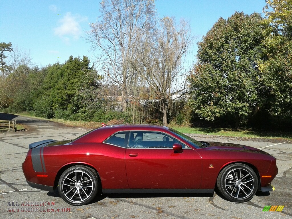 2018 Challenger R/T Scat Pack - Octane Red Pearl / Black photo #5