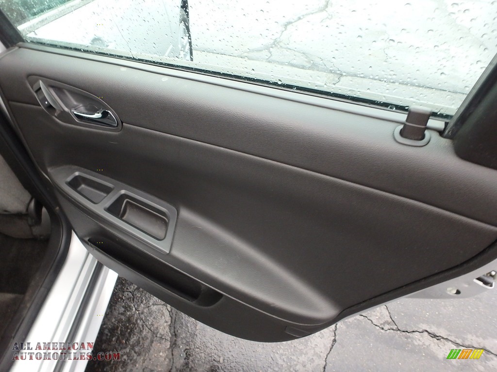 2012 Impala LT - Silver Ice Metallic / Ebony photo #18
