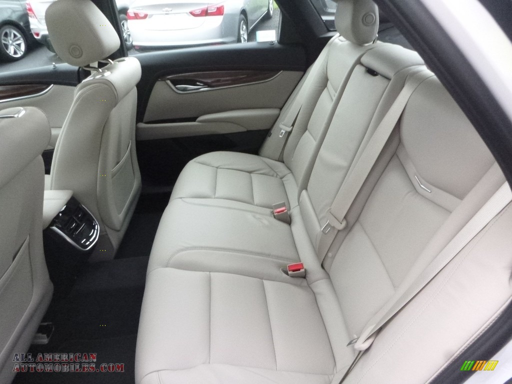 2018 XTS Premium Luxury AWD - Crystal White Tricoat / Jet Black photo #12
