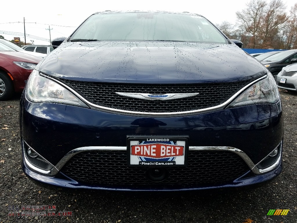 2018 Pacifica Touring L Plus - Jazz Blue Pearl / Cognac/Alloy/Toffee photo #2