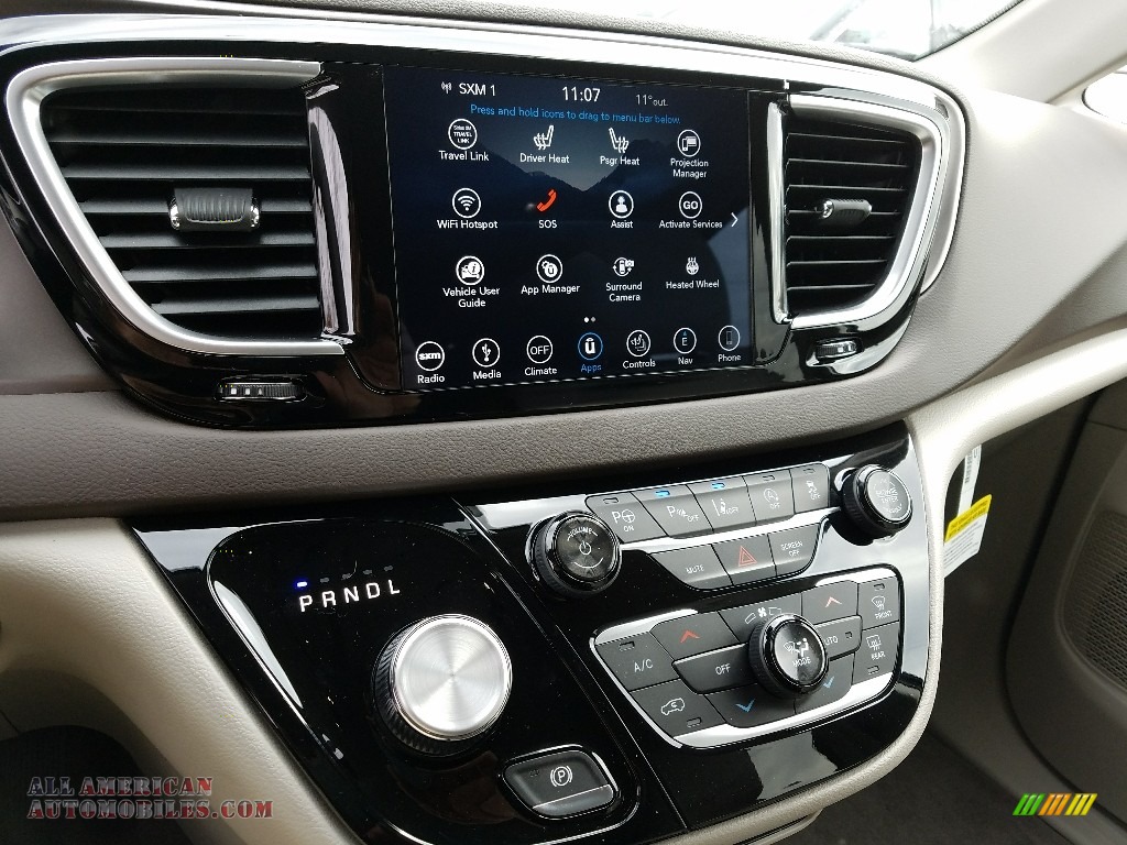 2018 Pacifica Touring L Plus - Jazz Blue Pearl / Cognac/Alloy/Toffee photo #10