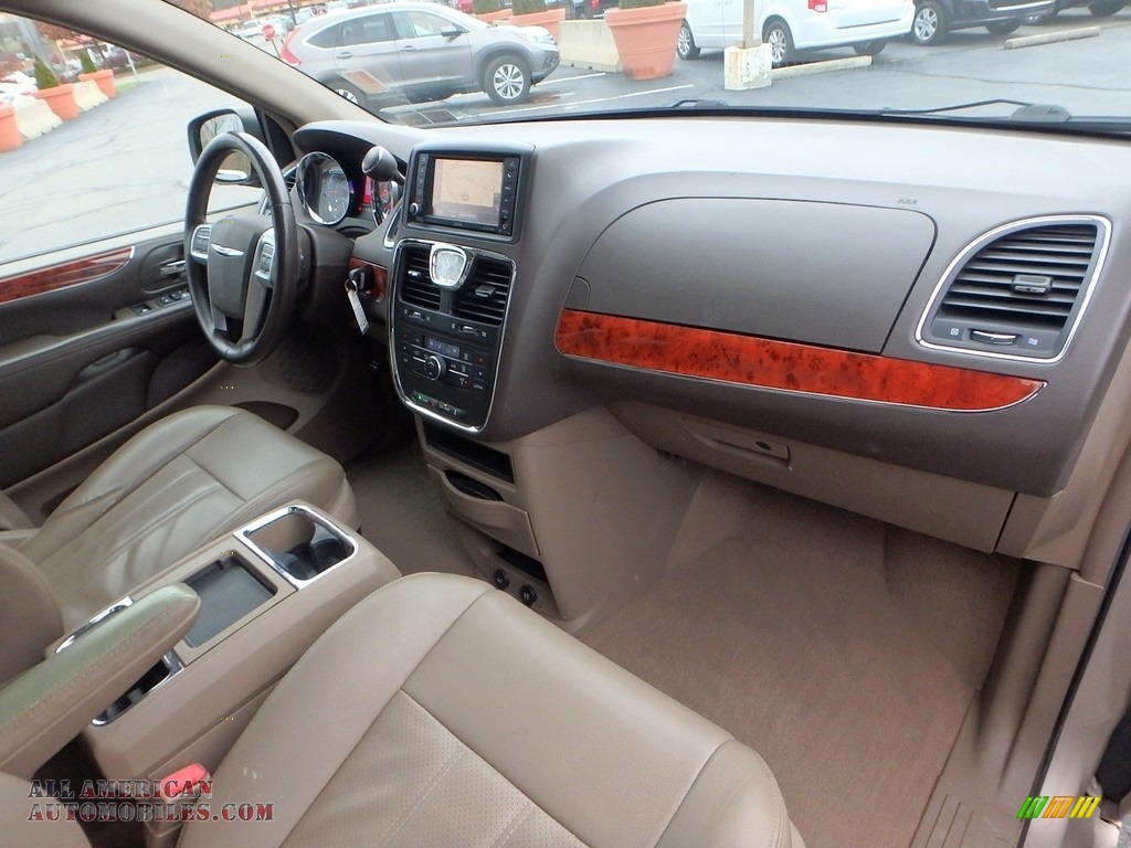 2012 Town & Country Touring - Cashmere Pearl / Dark Frost Beige/Medium Frost Beige photo #16