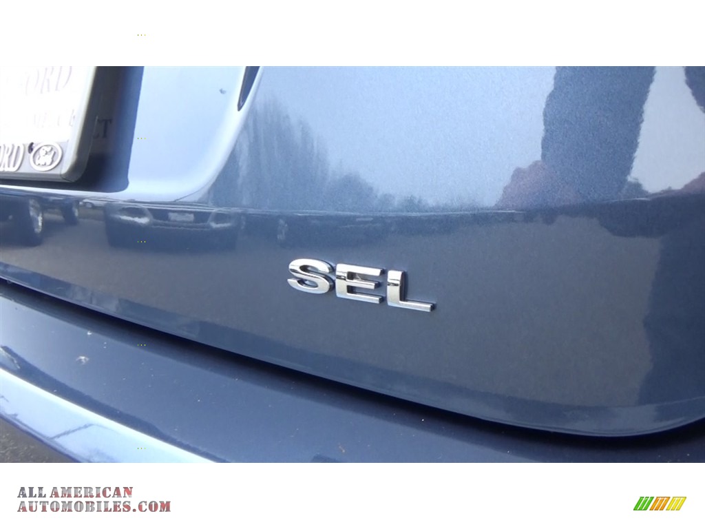 2018 Focus SEL Sedan - Blue Metallic / Charcoal Black photo #9
