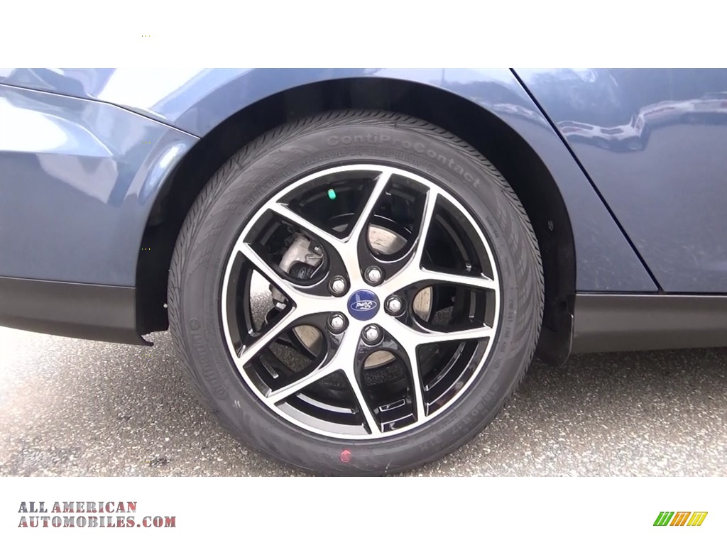2018 Focus SEL Sedan - Blue Metallic / Charcoal Black photo #23