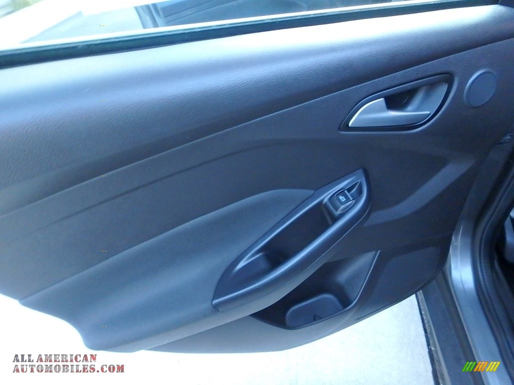 2013 Focus Titanium Hatchback - Sterling Gray / Charcoal Black photo #19