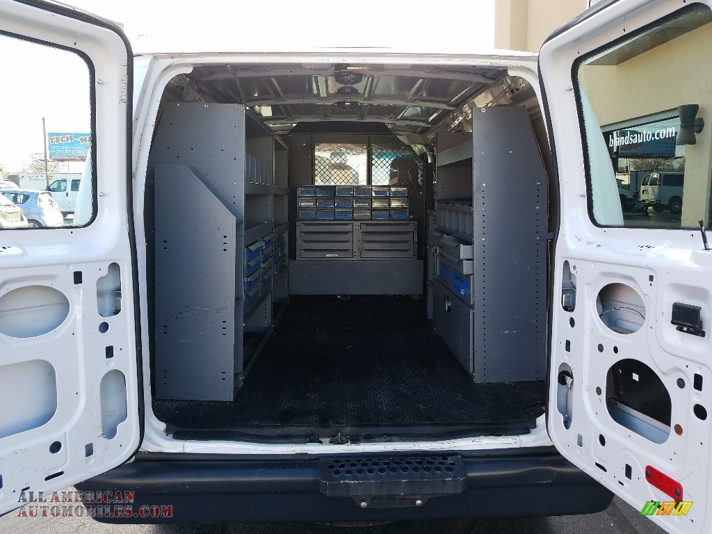 2014 E-Series Van E150 Cargo Van - Oxford White / Medium Flint photo #6