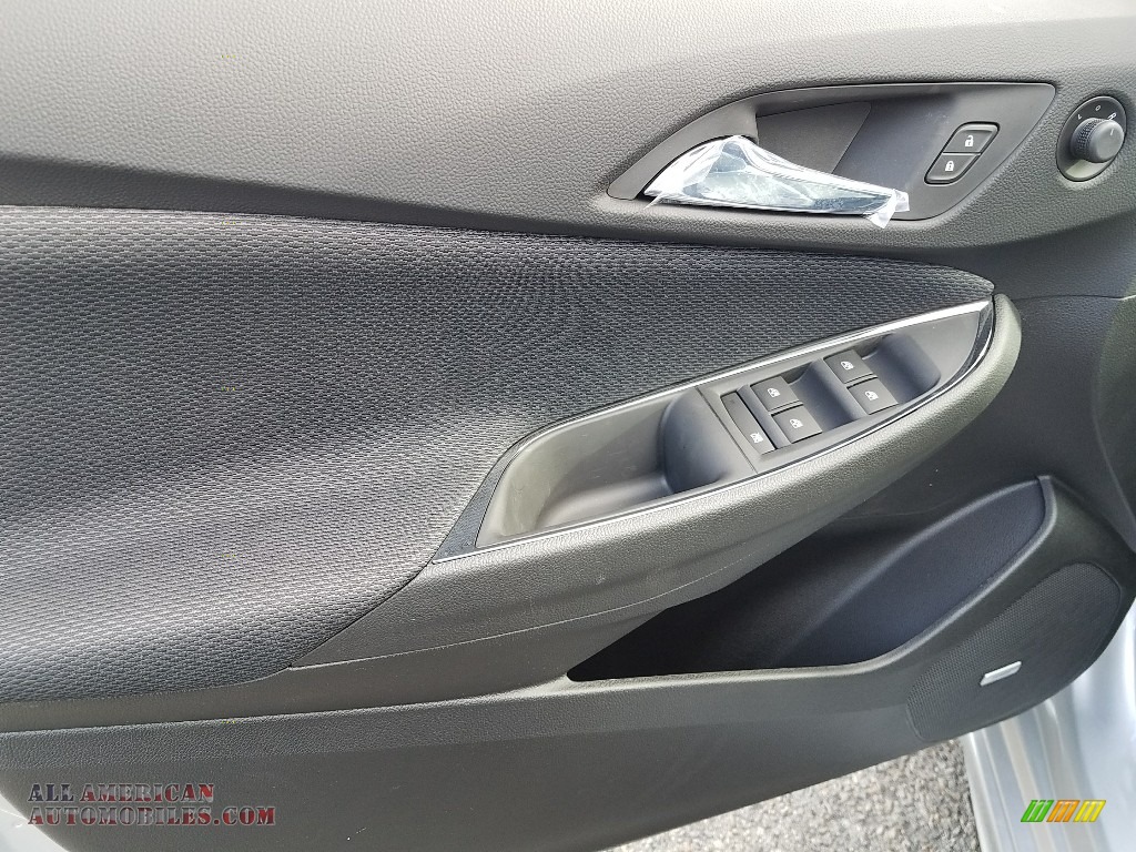 2018 Cruze LT Hatchback - Silver Ice Metallic / Jet Black photo #8