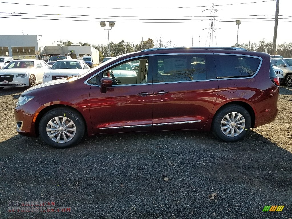 2018 Pacifica Touring L Plus - Velvet Red Pearl / Cognac/Alloy/Toffee photo #3