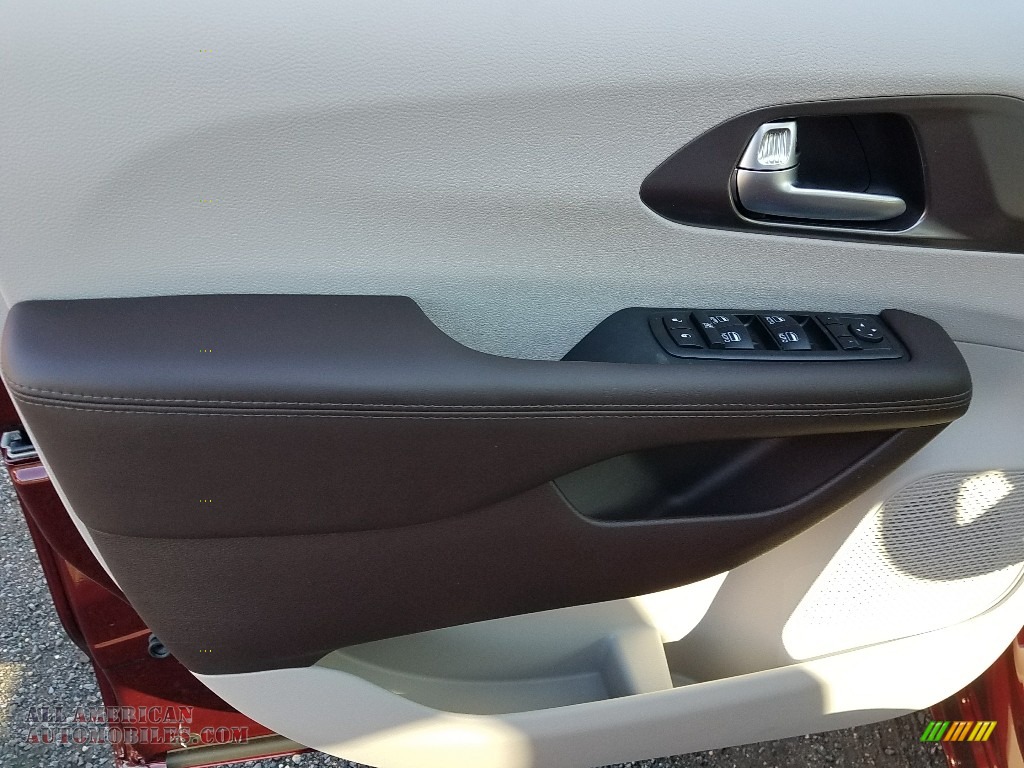 2018 Pacifica Touring L Plus - Velvet Red Pearl / Cognac/Alloy/Toffee photo #8