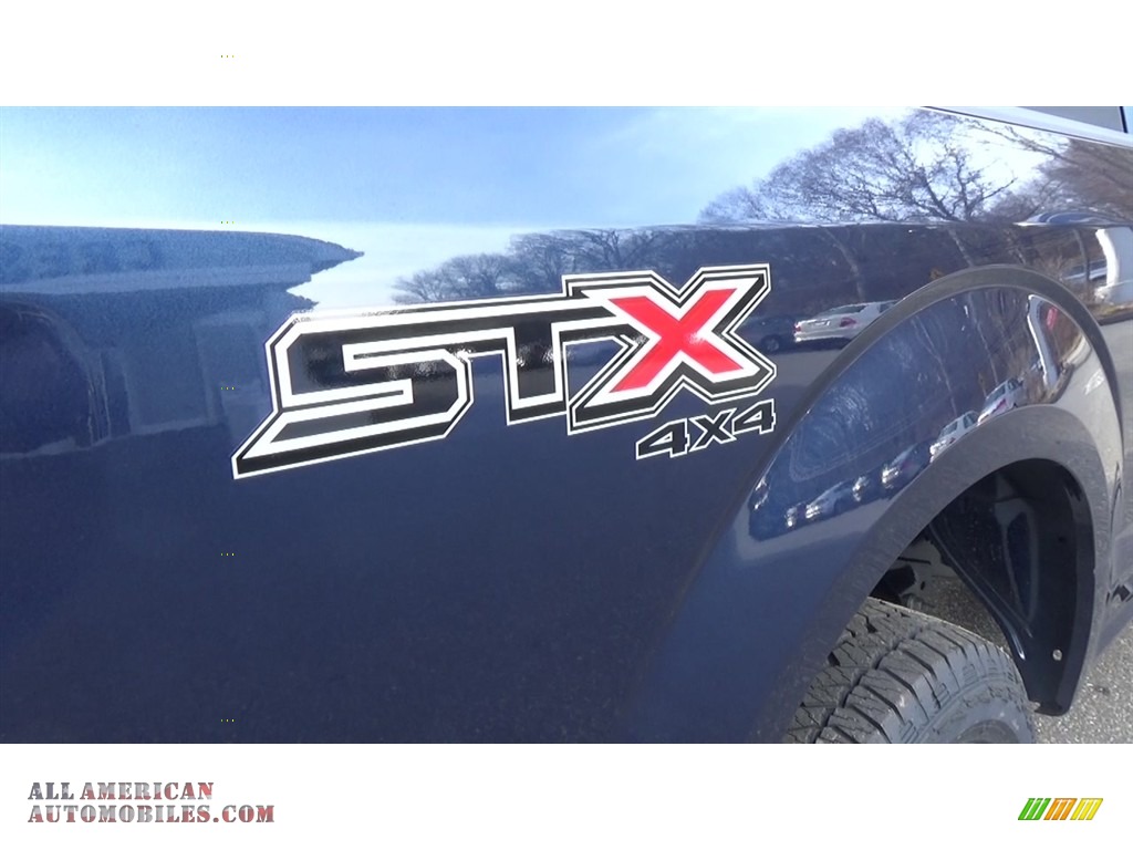 2018 F150 STX SuperCrew 4x4 - Blue Jeans / Black photo #9