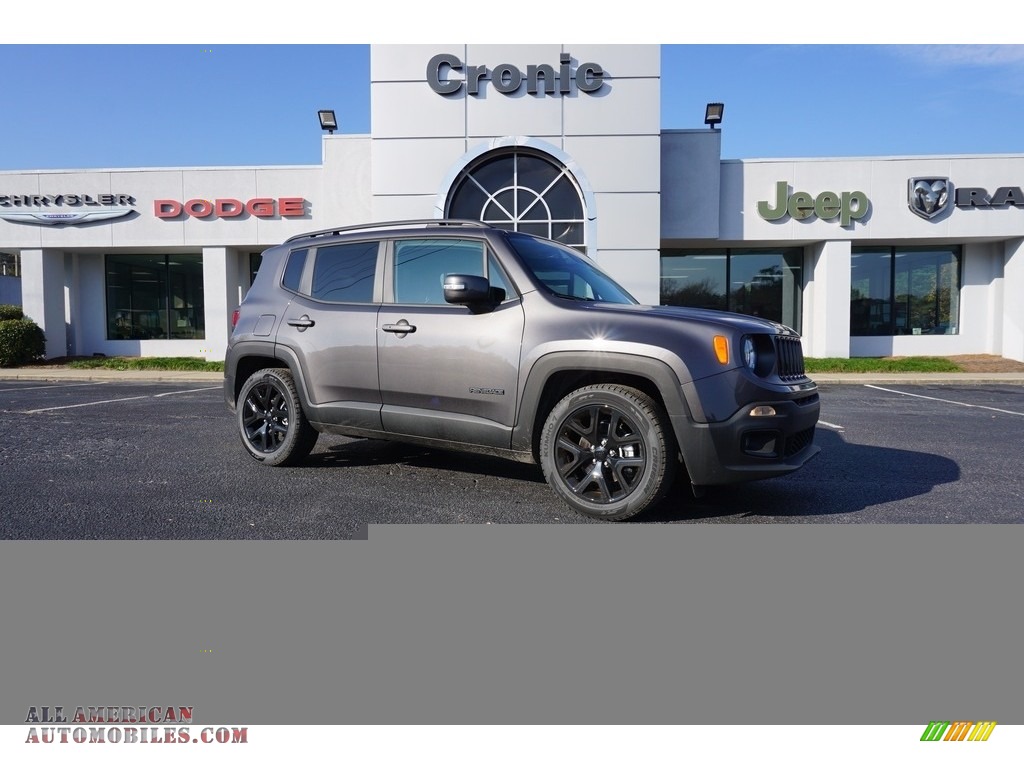 Granite Crystal Metallic / Black Jeep Renegade Latitude