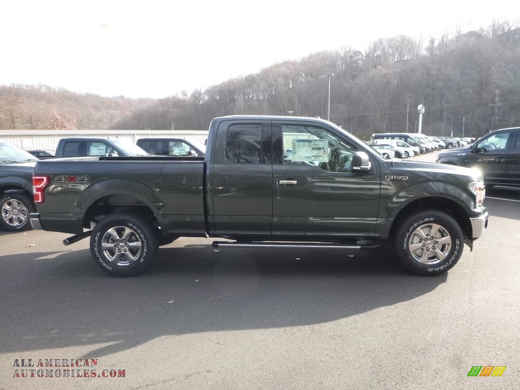 Magnetic / Earth Gray Ford F150 XLT SuperCab 4x4