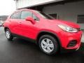 Chevrolet Trax LT Red Hot photo #9