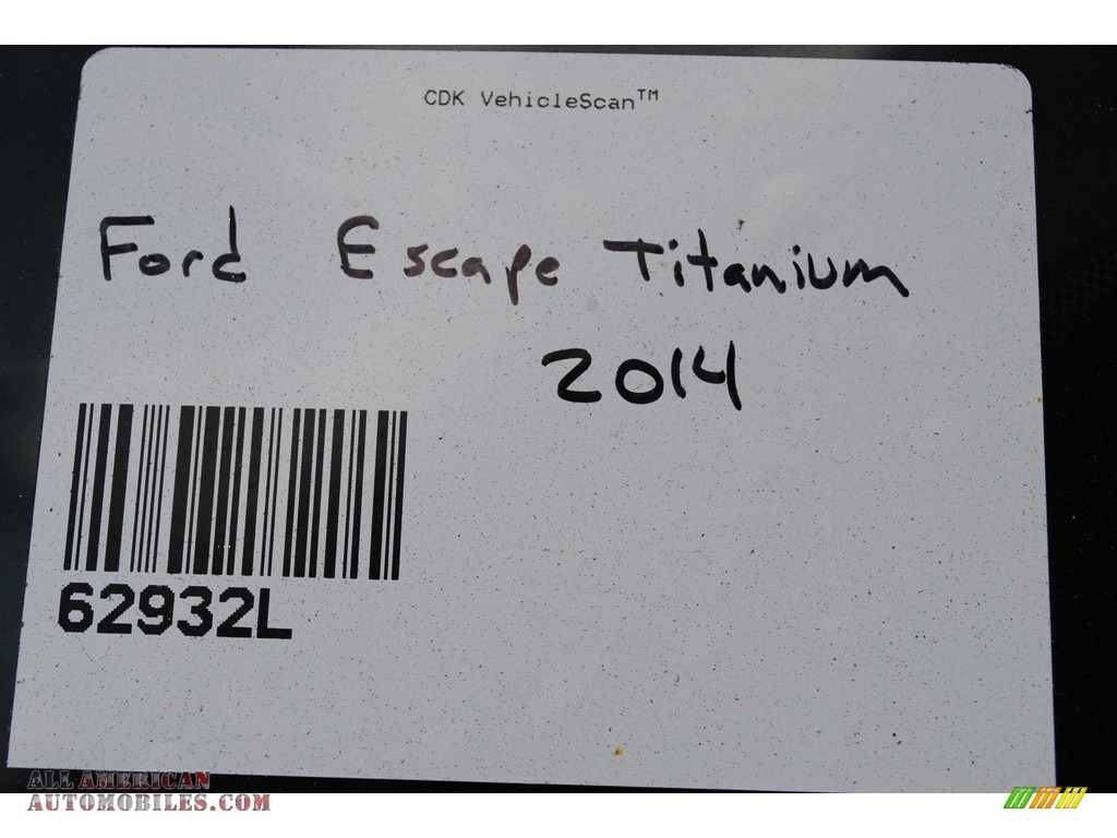 2014 Escape Titanium 2.0L EcoBoost - Tuxedo Black / Medium Light Stone photo #20