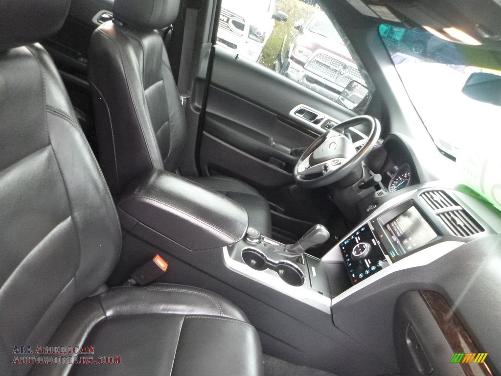 2015 Explorer Limited 4WD - Tuxedo Black / Charcoal Black photo #9