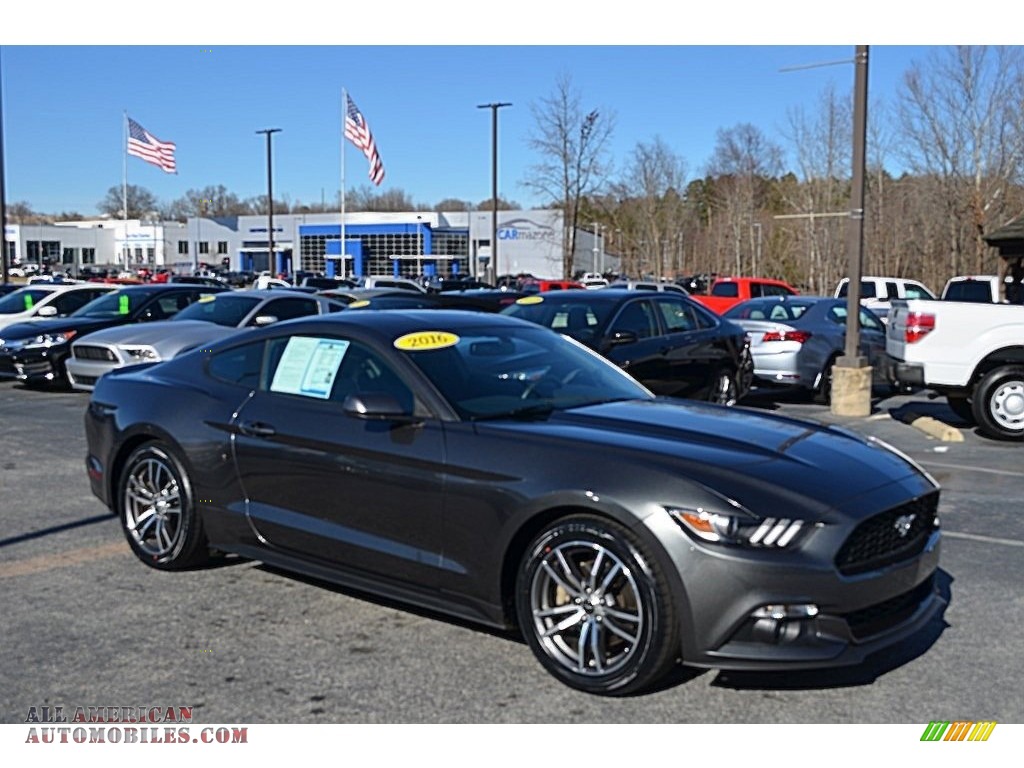 Magnetic Metallic / Ebony Ford Mustang EcoBoost Coupe
