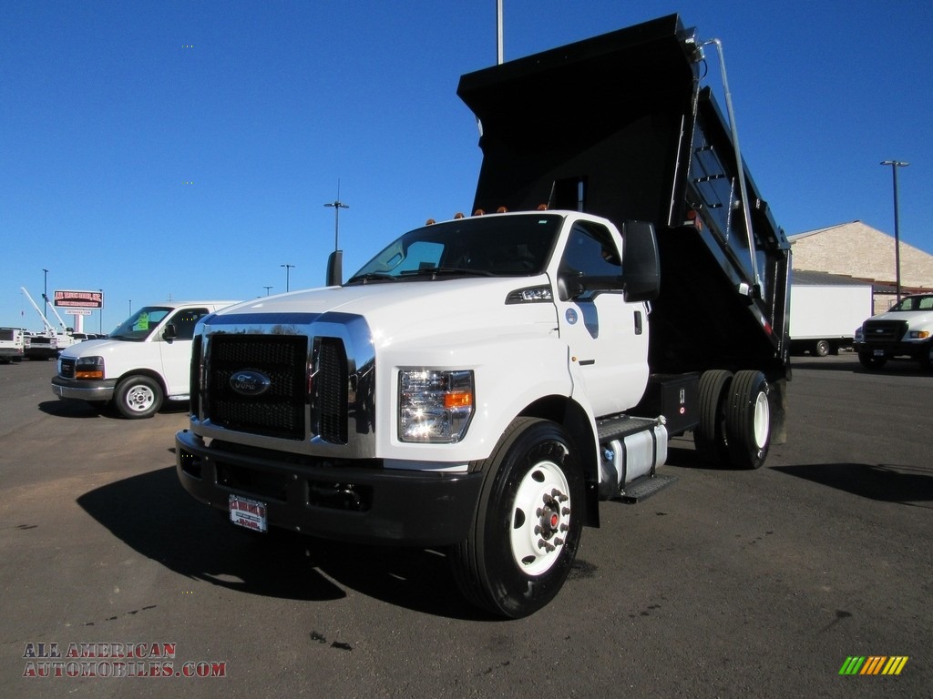 Oxford White / Earth Gray Ford F650 Super Duty Regular Cab Chassis Dump Truck