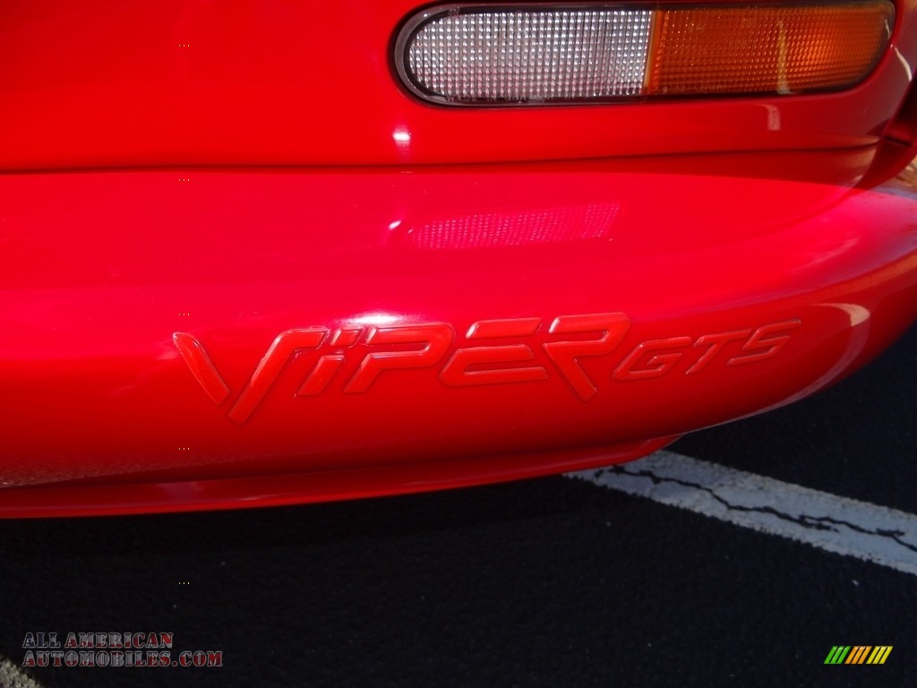 1997 Viper GTS - Viper Red / Black photo #24