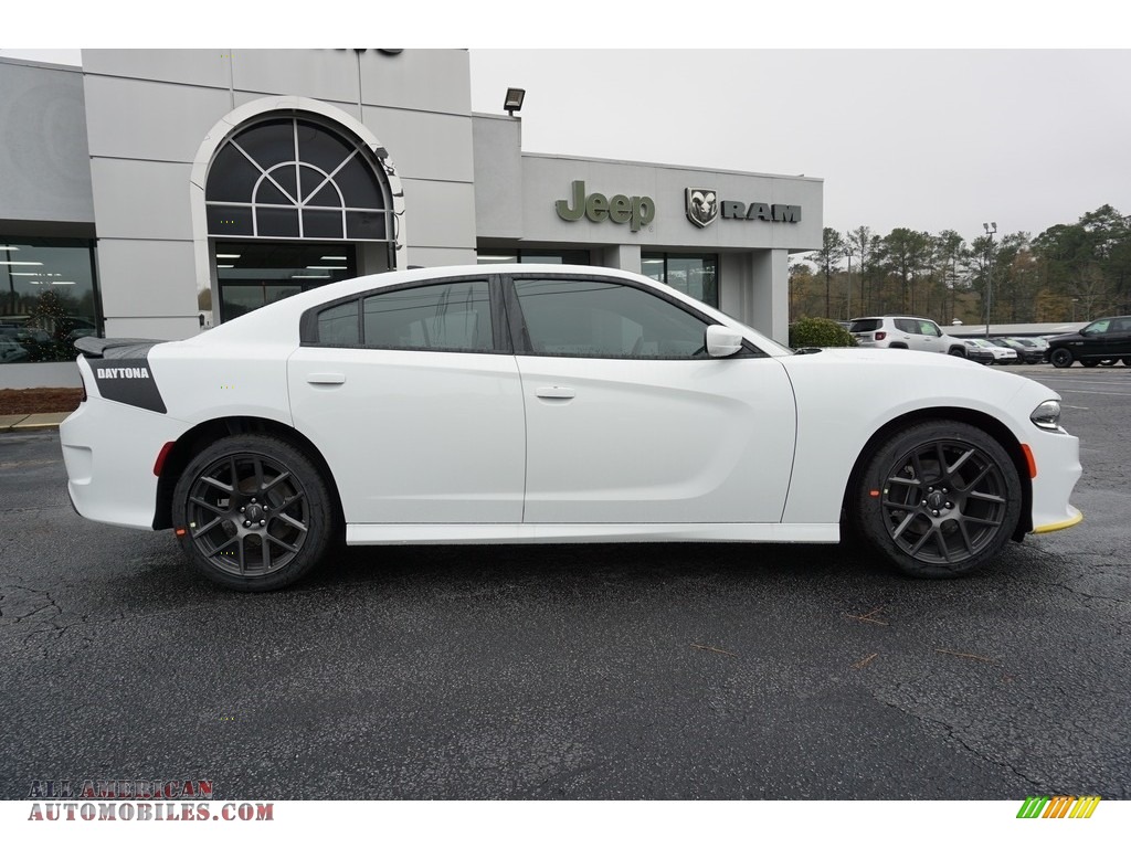 2018 Charger R/T - White Knuckle / Brazen Gold/Black photo #8
