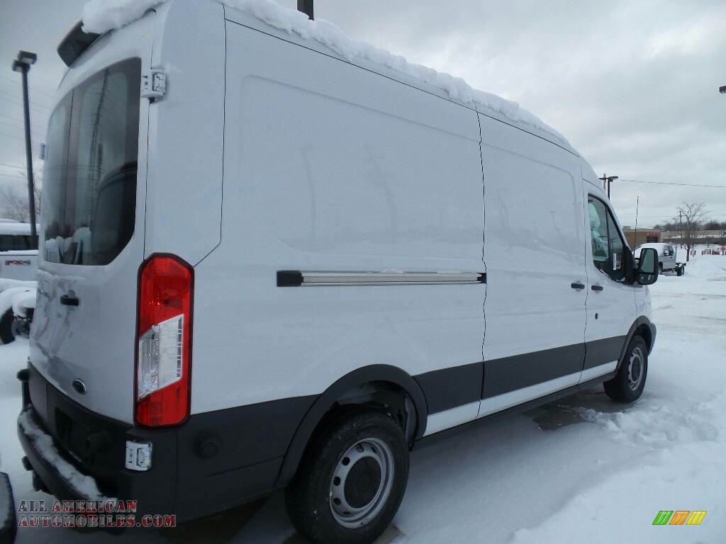 2018 Transit Van 250 MR Long - Oxford White / Charcoal Black photo #3