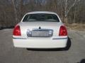Lincoln Town Car Signature Limited White Chocolate Tri-Coat photo #4