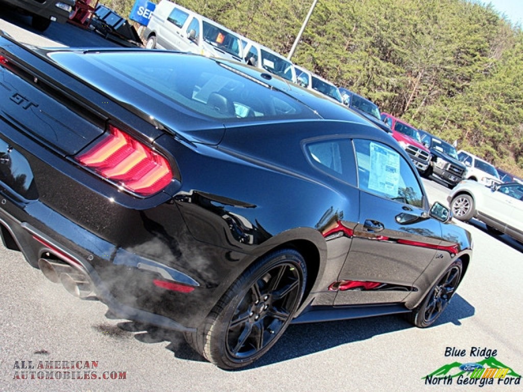 2018 Mustang GT Premium Fastback - Shadow Black / Ebony photo #27