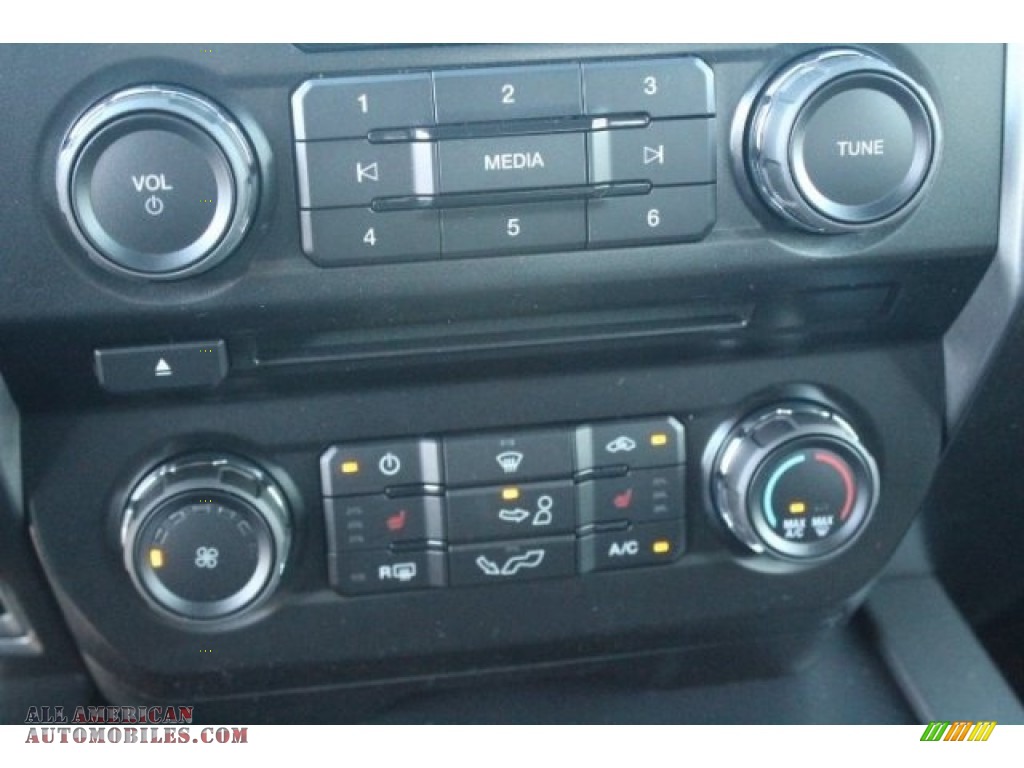 2018 F150 XLT SuperCrew - Ingot Silver / Black photo #14 2018 F150 XLT SuperCrew - Ingot Silver / Black photo #14