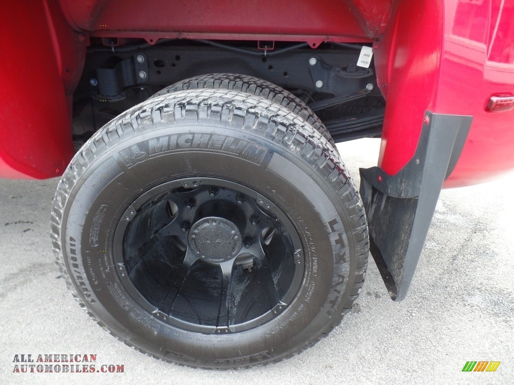 2017 Silverado 3500HD Work Truck Crew Cab Dual Rear Wheel 4x4 - Red Hot / Dark Ash/Jet Black photo #9