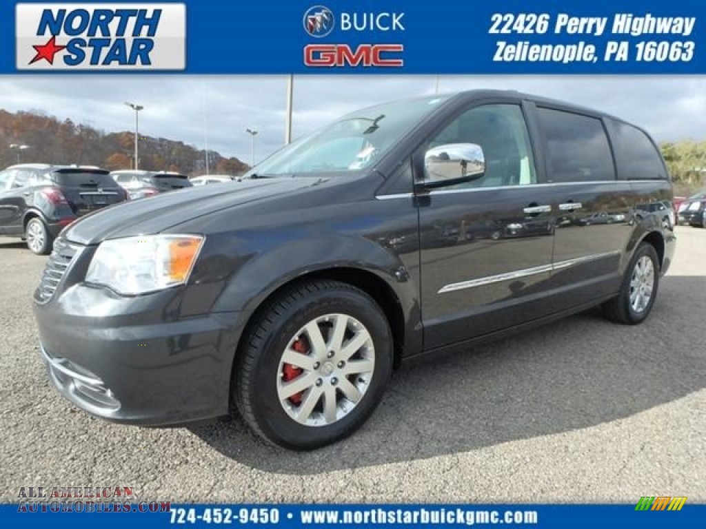 Dark Charcoal Pearl / Black/Light Graystone Chrysler Town & Country Touring - L