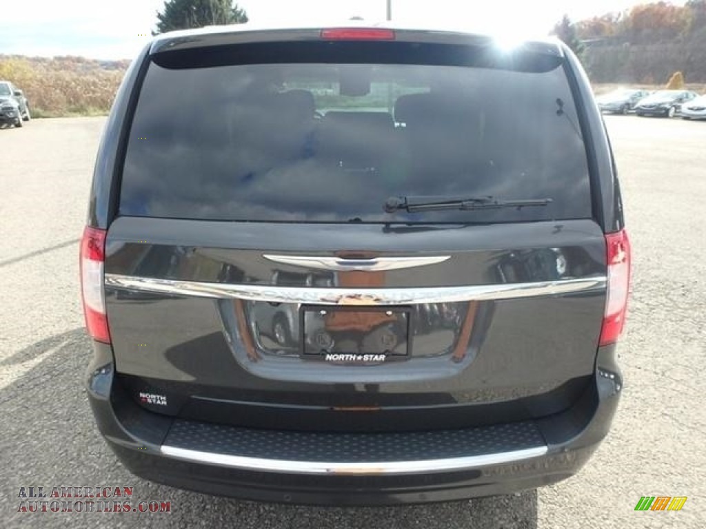 2012 Town & Country Touring - L - Dark Charcoal Pearl / Black/Light Graystone photo #4