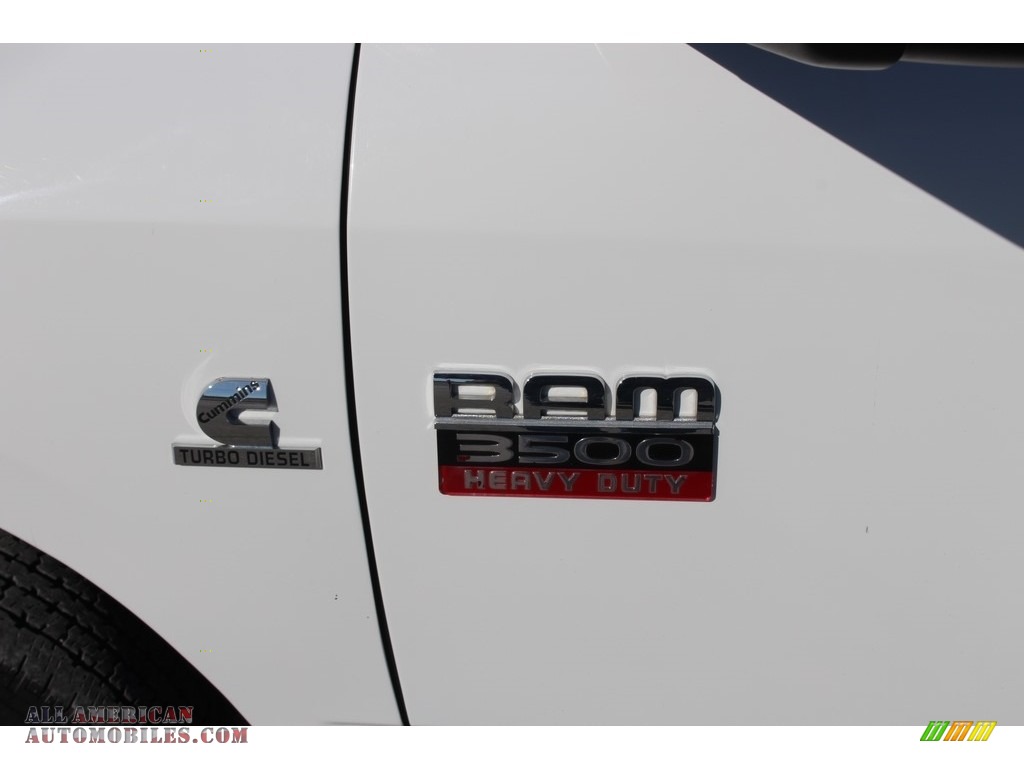 2011 Ram 3500 HD ST Crew Cab Dually - Bright White / Dark Slate Gray/Medium Graystone photo #7