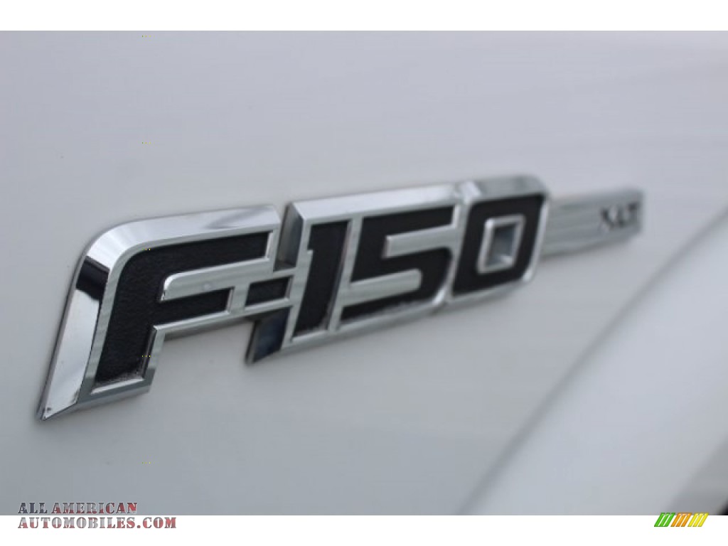 2014 F150 XLT SuperCrew 4x4 - Oxford White / Steel Grey photo #35