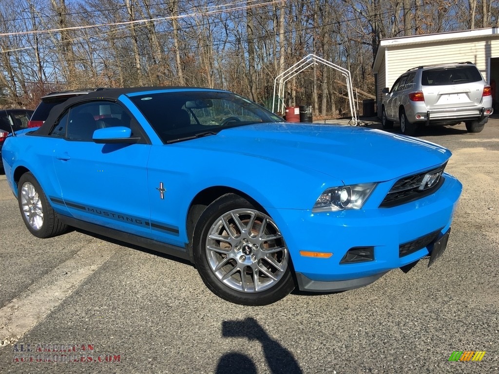 Grabber Blue / Charcoal Black Ford Mustang V6 Convertible
