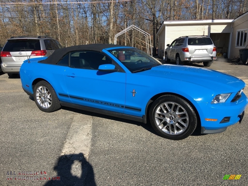 2012 Mustang V6 Convertible - Grabber Blue / Charcoal Black photo #2