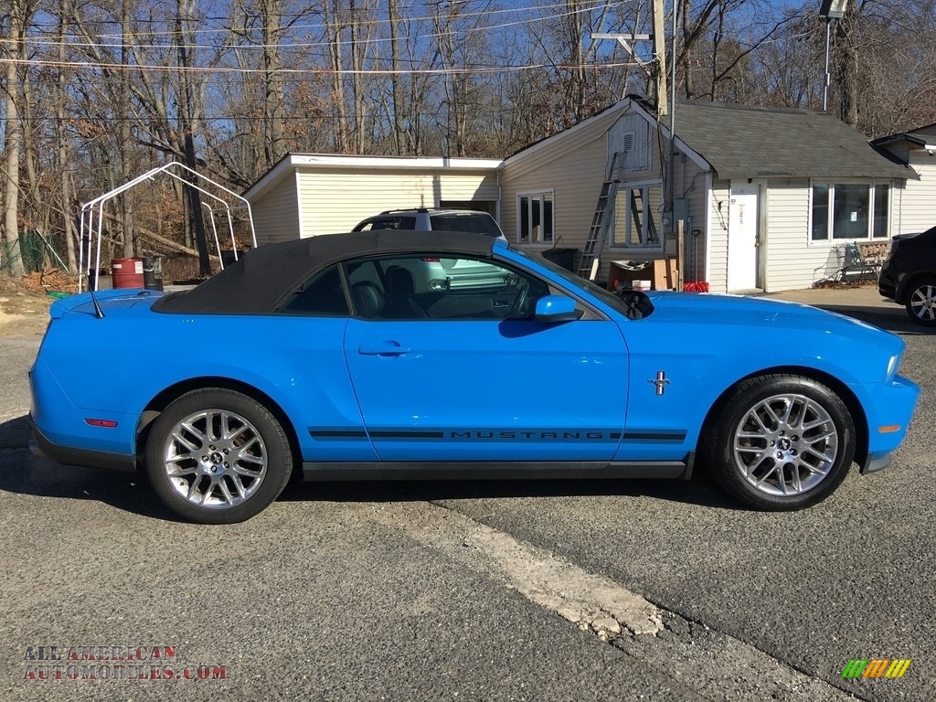 2012 Mustang V6 Convertible - Grabber Blue / Charcoal Black photo #3