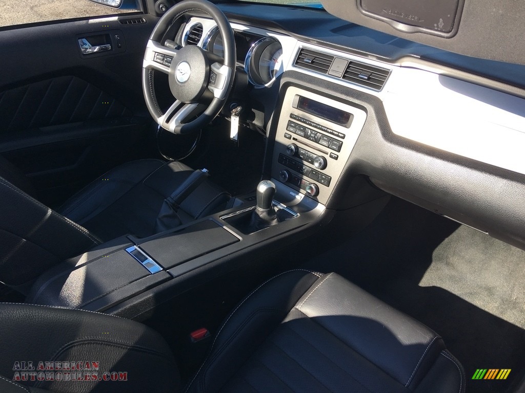 2012 Mustang V6 Convertible - Grabber Blue / Charcoal Black photo #13